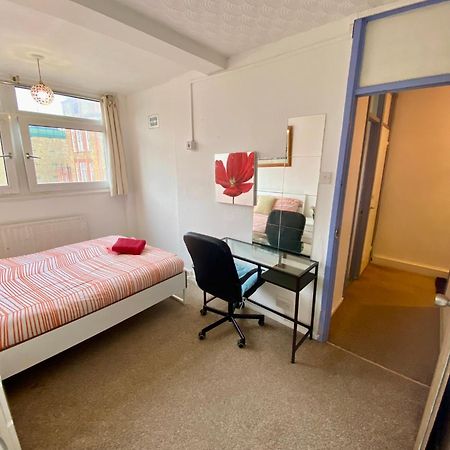 Cosy 3 Bed Apt, Old Truman Brewery! Brick Lane, London, E1 Kültér fotó
