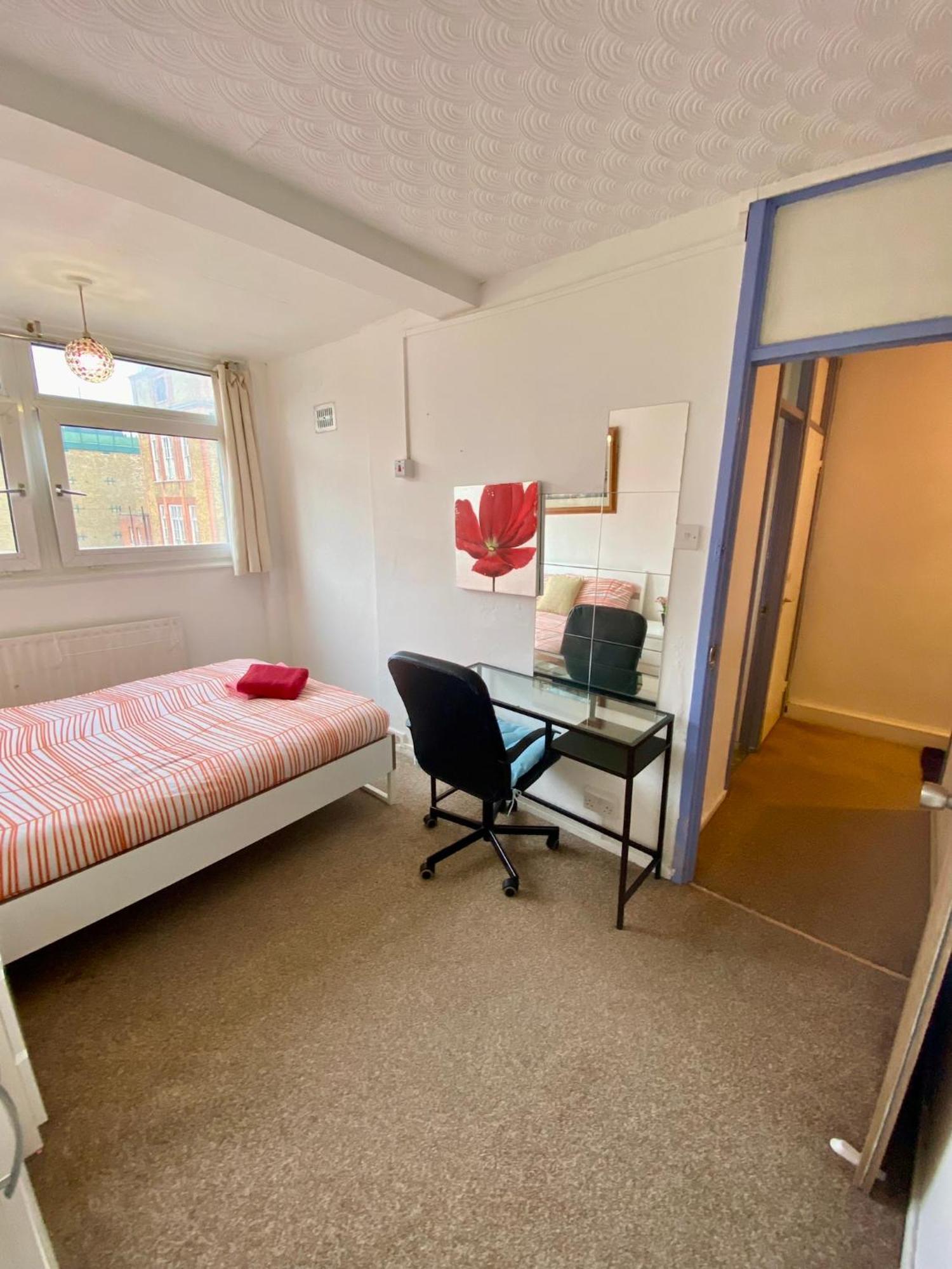 Cosy 3 Bed Apt, Old Truman Brewery! Brick Lane, London, E1 Kültér fotó