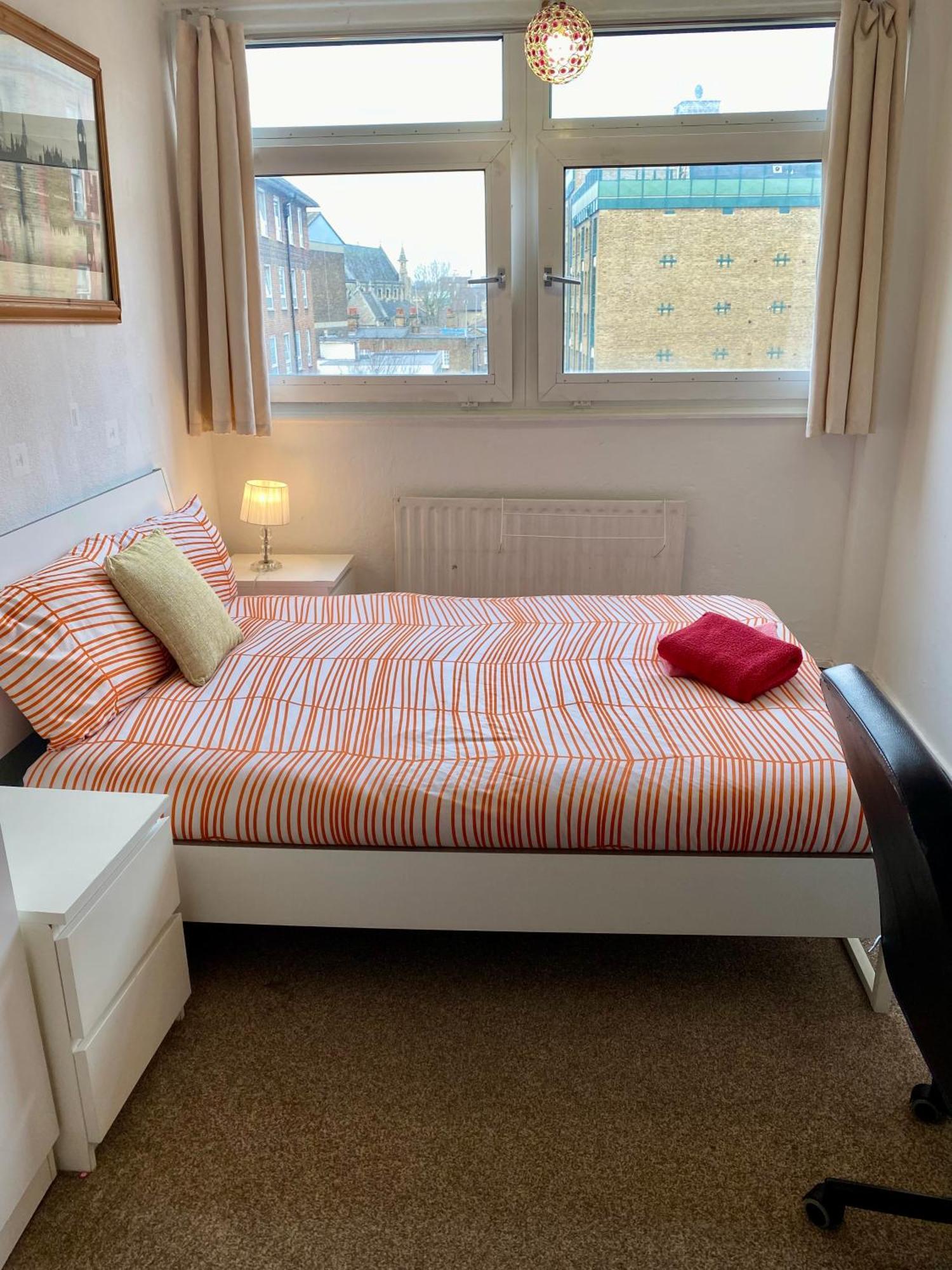 Cosy 3 Bed Apt, Old Truman Brewery! Brick Lane, London, E1 Kültér fotó