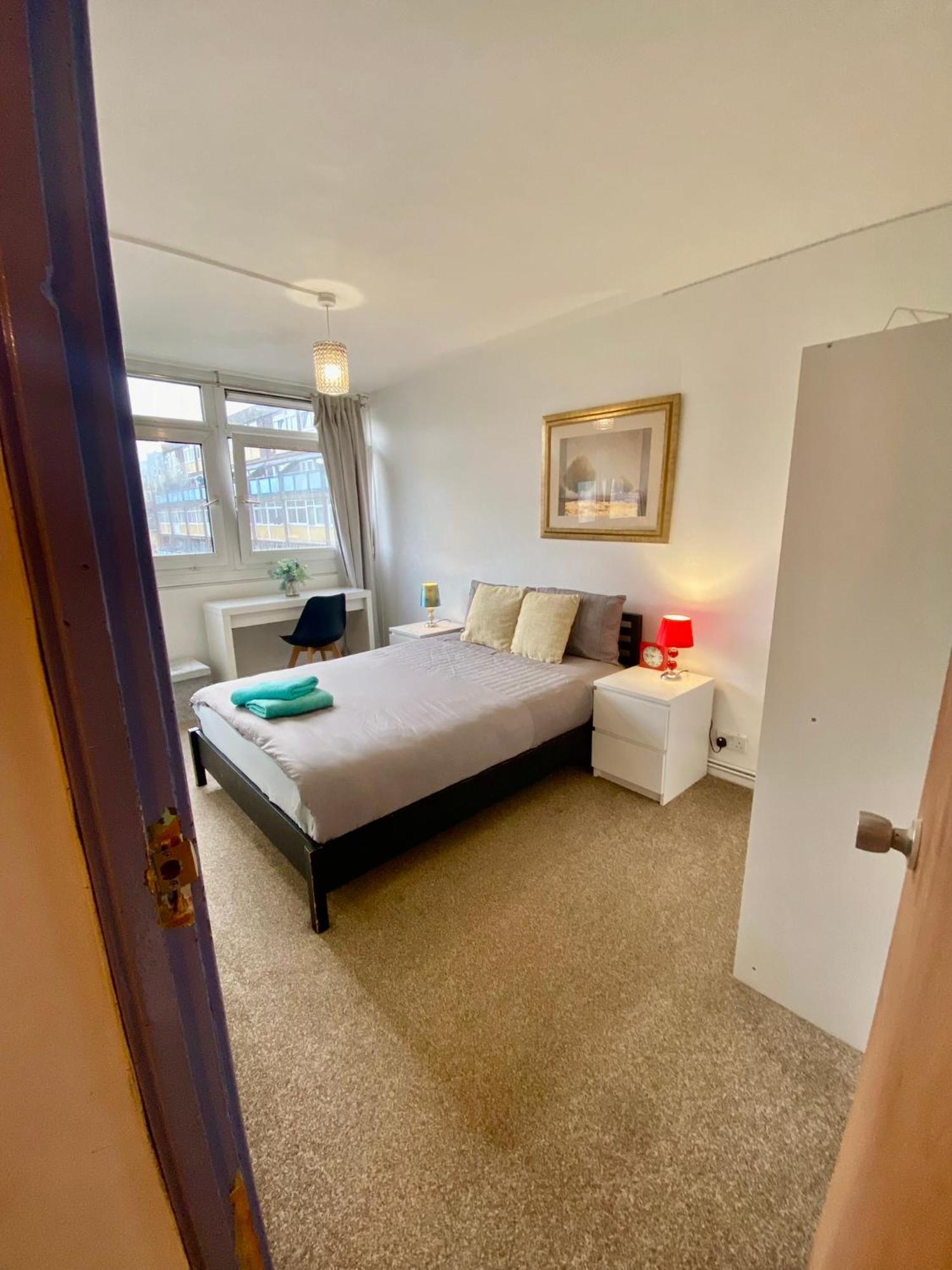Cosy 3 Bed Apt, Old Truman Brewery! Brick Lane, London, E1 Kültér fotó